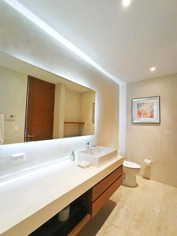 Central Park 103 Cozy And Modern Studio Spa Restaurant Gym Tulum 0*,  Messico